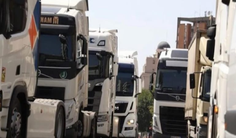 almanya-turk-sofor-ariyor-turkce-sinav-kolayligi-geliyor-maas-2-bin-800-avrodan-basliyor-r8Rk9mtF.jpg