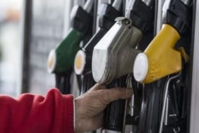 motorin-fiyatlarina-3-lira-60-kurus-zam-geliyor-ozel-tuketim-vergisi-1-eylul-itibariyla-SJyurmB6.jpg