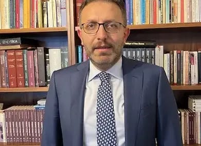 Fon soruşturmasında eski AKP milletvekili Ertan Aydın’a yurt dışı yasağı