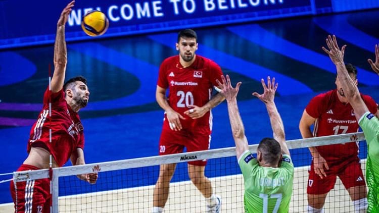 Filenin Efeleri, Slovenya'ya mağlup olarak turnuvaya veda etti! (VNL Milletler Ligi çeyrek final)