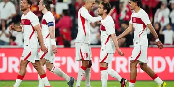 Fenerbahçe’den Can Uzun hamlesi: Frankfurt ile ilk temas kuruldu