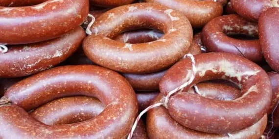 Bakanlık listeyi paylaştı, tek tek ifşa oldu: Sucuktan baş eti, kanatlı eti ve dil çıktı!