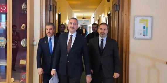 AKP, PKK’lı teröristler için özel, müstakil yasa istedi