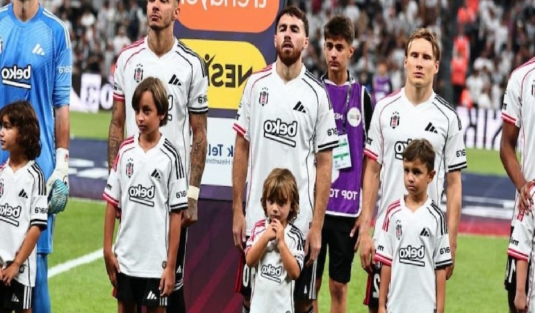 besiktas-ile-ipleri-kopartti-milli-yildiz-ayrilmak-istiyor-9UEOSzWQ.jpg