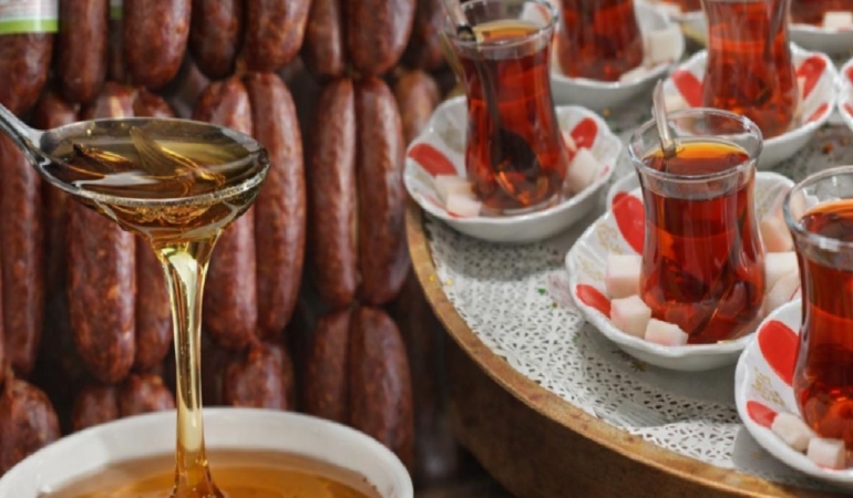 cay-sucuk-peynir-bal-2025-yilinin-hileci-markalari-aciklandi-7E21zP1N.jpg