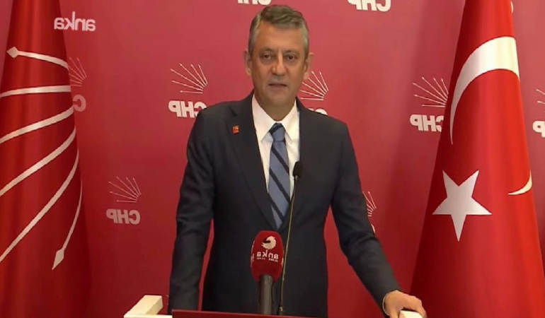 chp-lideri-ozgur-ozelden-sadettin-saran-aciklamasi-kotu-niyetli-ve-dusmanca-5fDtVRPh.jpg