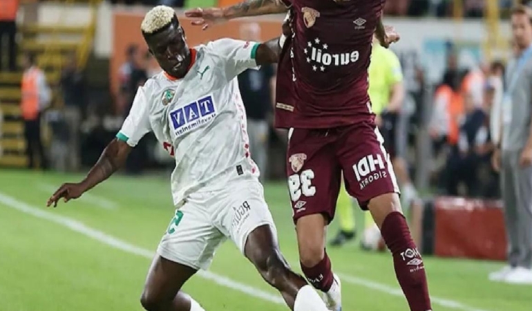 Fenerbahçe’ye Süper Lig’den takviye! El sıkıştı