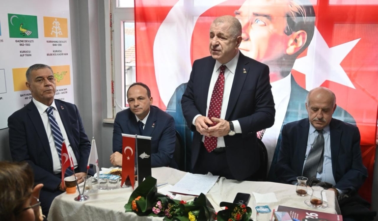 Ümit Özdağ: Amsterdam’da kullanılan uyuşturucudan daha fazlası İstanbul’da kullanılıyor