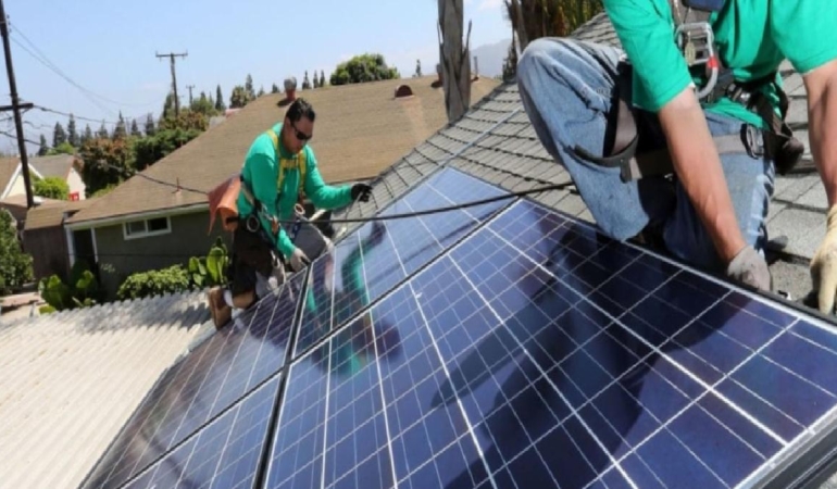 Evlerde güneş paneli zorunlu olacak! 20 milyar dolarlık plan hazırlandı