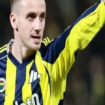fenerbahce-icin-olay-kerem-akturkoglu-iddiasi-uefanin-verebilecegi-cezayi-duyurdu-mSJbSHkR.jpg