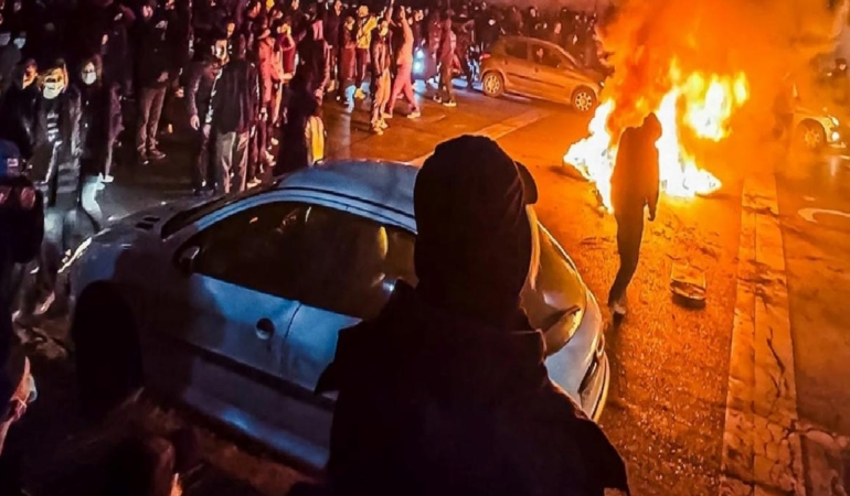 İran’da sokağa çıkmanın cezası idam: Allah’a savaş açma suçuyla yargılanacaklar