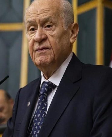 kursude-abdnin-venezuela-saldirisina-sert-tepki-devlet-bahceli-isim-vermeden-ali-yerlikayayi-isaret-etti-KdyYCrpD.jpg