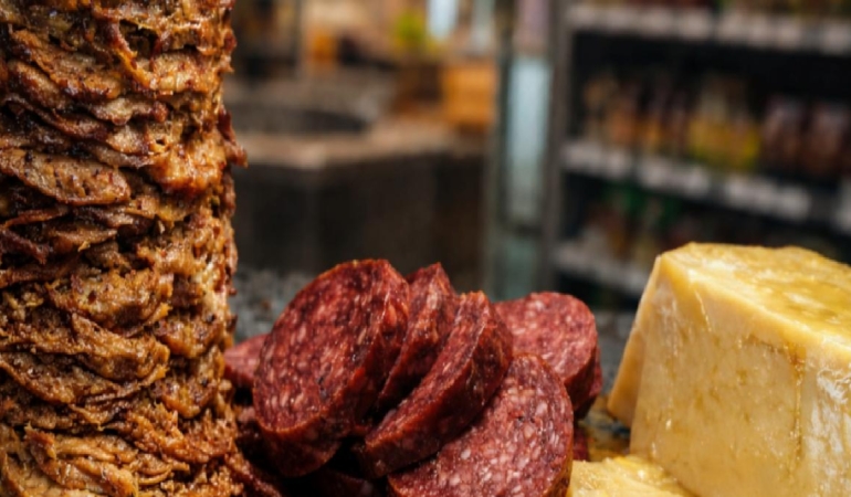 Mide bulandıran liste açıklandı: Peynir, sucuk ve dönerde akılalmaz hileler