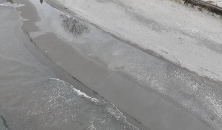 Silivri ve Avcılar’da korkutan manzara: Deniz metrelerce geri çekildi