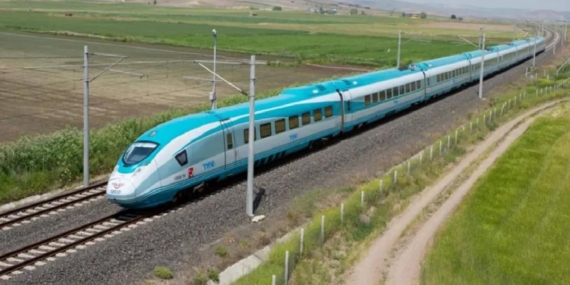 turkiyenin-kuzeyine-ilk-hizli-tren-geliyor-ankara-samsun-arasi-25-saate-dusuyor-bIM77htI.jpg