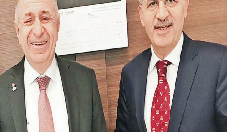 Ümit Özdağ: Lozan’ı kabul etmeyen kafa ezilmeli