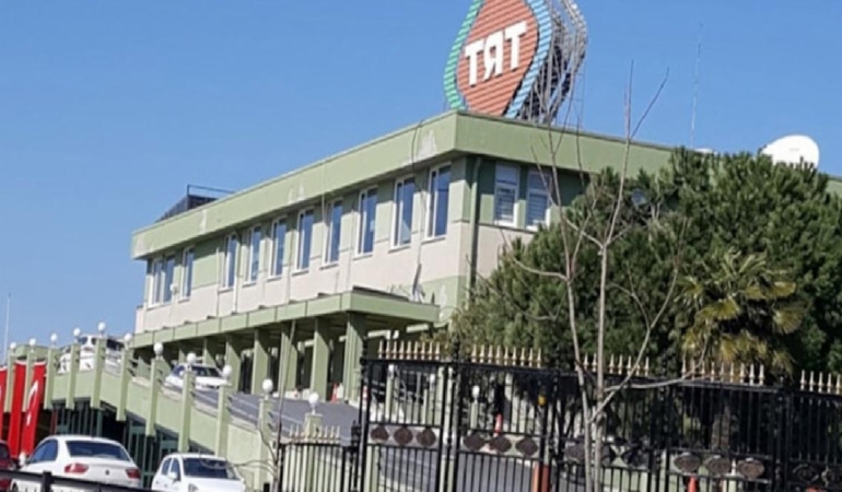 15 yöneticili hayalet