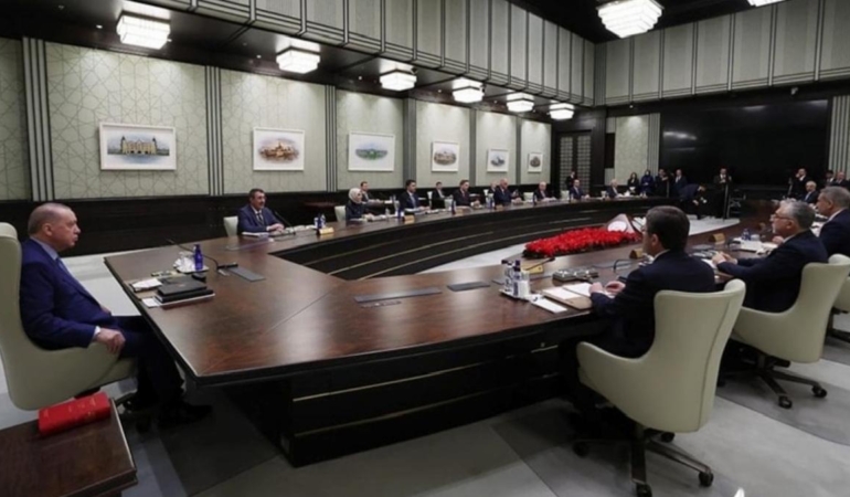 Ankara kulisleri alev alev: Kabinede ikinci perde