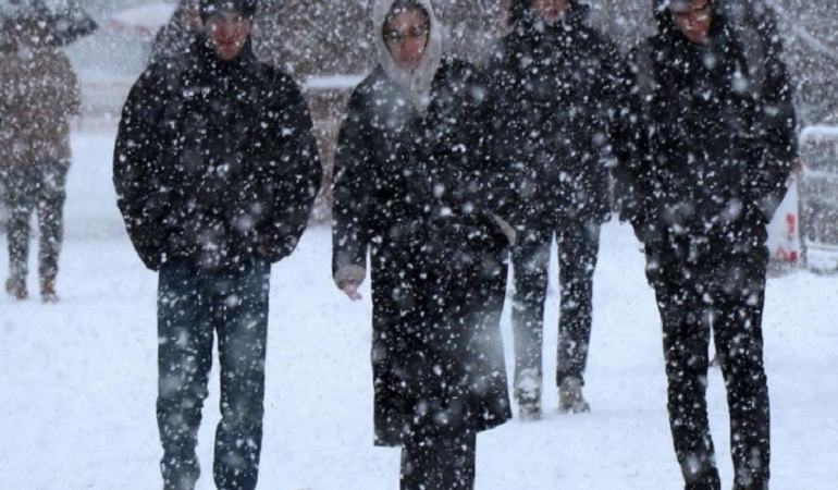 batiya-sel-doguya-yollari-kapatacak-kar-geliyor-eZUw8geN.jpg