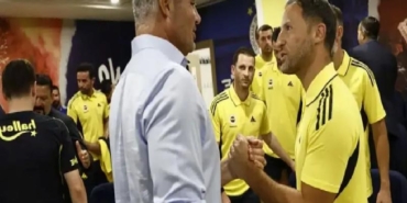 fenerbahceden-herkesi-sasirtan-tedesco-karari-yonetimden-flas-gorusme-J4XcNM9w.jpg