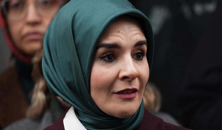 Kadın bakandan akılalmaz gaf