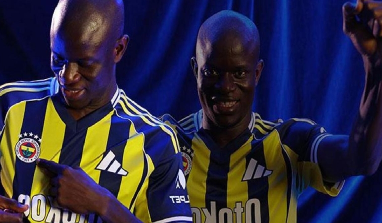 ngolo-kante-ve-fenerbahce-dunya-basinina-damga-vurdu-bu-bir-meydan-okuma-RujuU93V.jpg