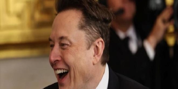 Tarihteki ilk insan: Musk’ın net serveti 800 milyar doları aştı