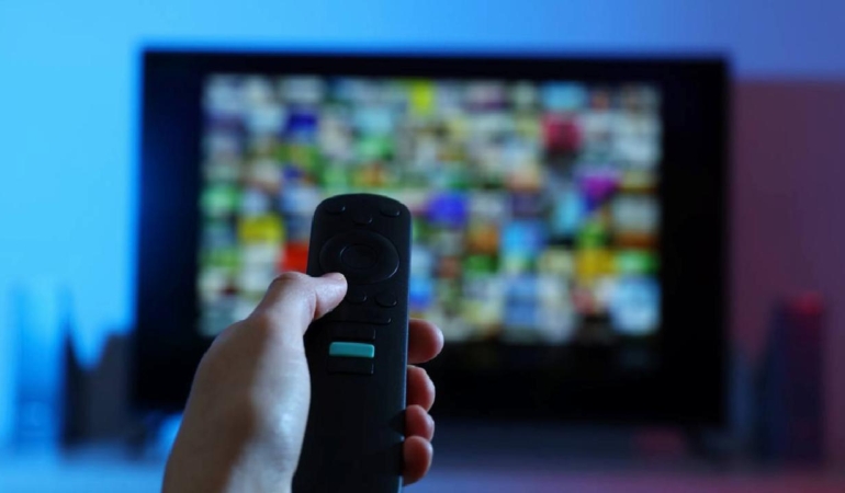 TV yayın akışı 6 Şubat Cuma! Bugün hangi kanalda ne var? Günün filmleri ve dizileri neler?