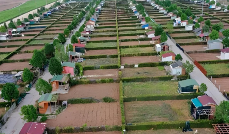 AKP’den açıklama geldi: Hobi bahçeleri yıkılacak mı?