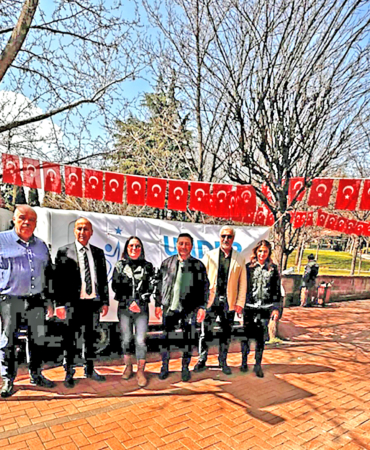 d5b56fe1-cb29-4fdd-aa5f-f5f17df7446d-768x1024