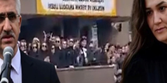 fatma-nur-ogretmenin-cenazesinde-bakan-yardimcisina-protesto-soku-EOAmNNL9.jpg