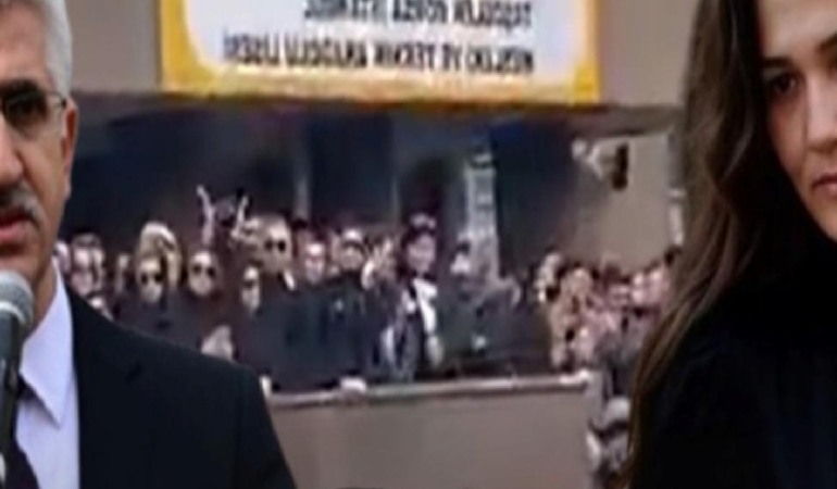 fatma-nur-ogretmenin-cenazesinde-bakan-yardimcisina-protesto-soku-EOAmNNL9.jpg