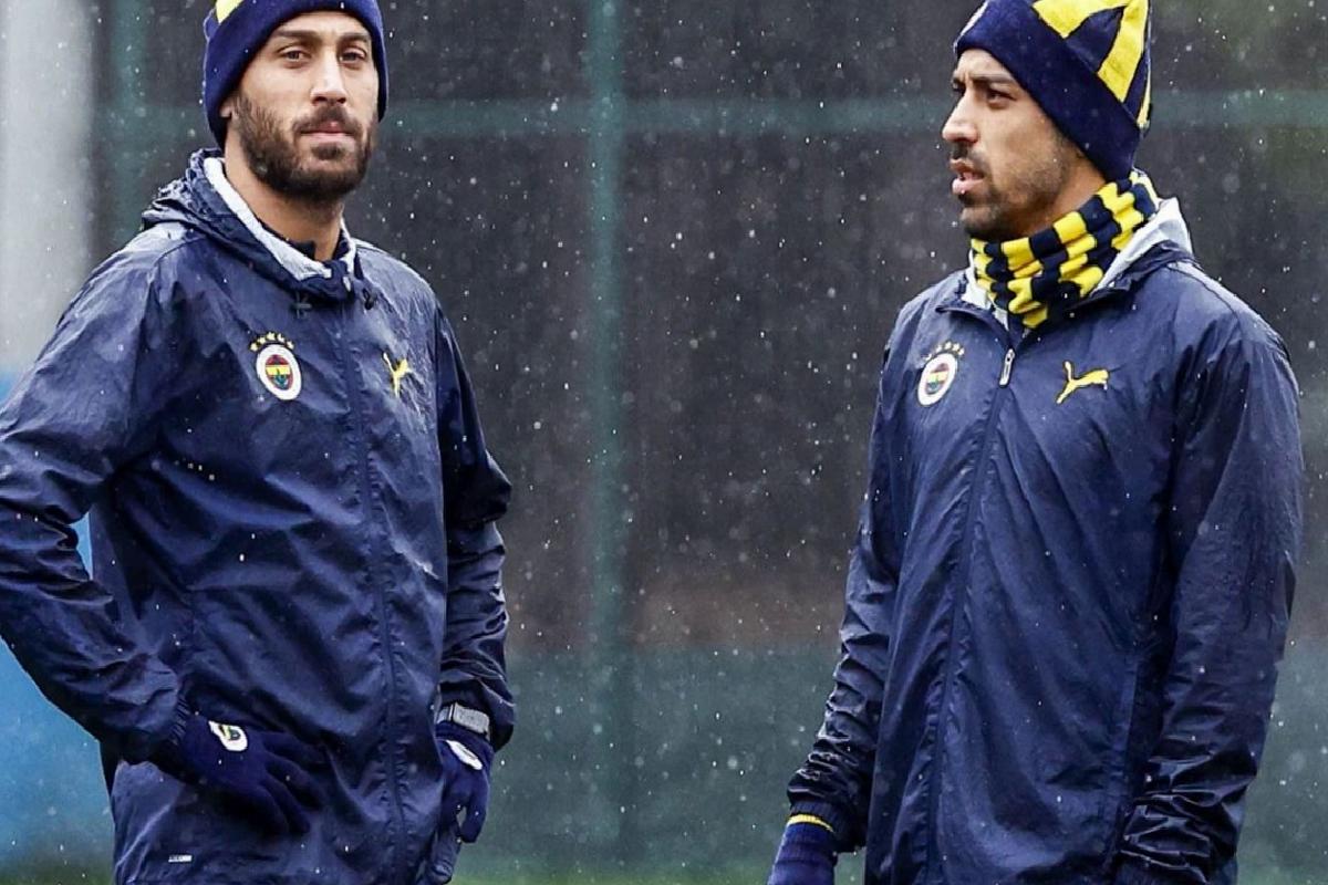 fenerbahce-irfan-can-kahveci-ile-yollarini-ayiriyor-dIRrj4YQ.jpg