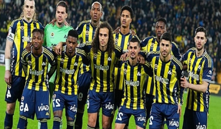 fenerbahcede-anthony-musaba-gercegi-taraftari-endiselendiriyor-c1umUedn.jpg