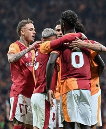 galatasaray-ingiliz-takimlariyla-yaptigi-son-6-macin-4unu-kazandi-bAv27ne2.jpg