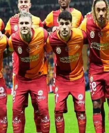 galatasarayli-eski-yildiz-ayriligi-acikladi-sene-sonu-olmayacak-jcdKi9Fa.jpg