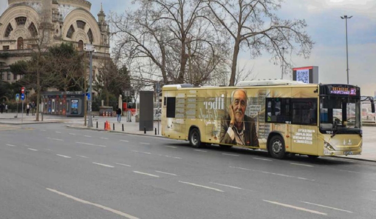 İlber Ortaylı anısına İETT’den Özel Saygı Otobüsü: Süresiz hizmet verecek