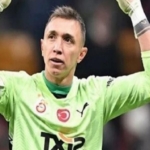 muslera-galatasaraya-geri-mi-donuyor-wjdyrnJI.jpg