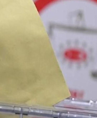 resmi-gazetede-yayimlandi-tarih-belli-oldu-3-il-5-beldede-secim-yapilacak-AcVsCuZl.jpg