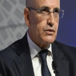 simsek-garibani-silkeledi-zengini-affetti-tF2zMjvk.jpg