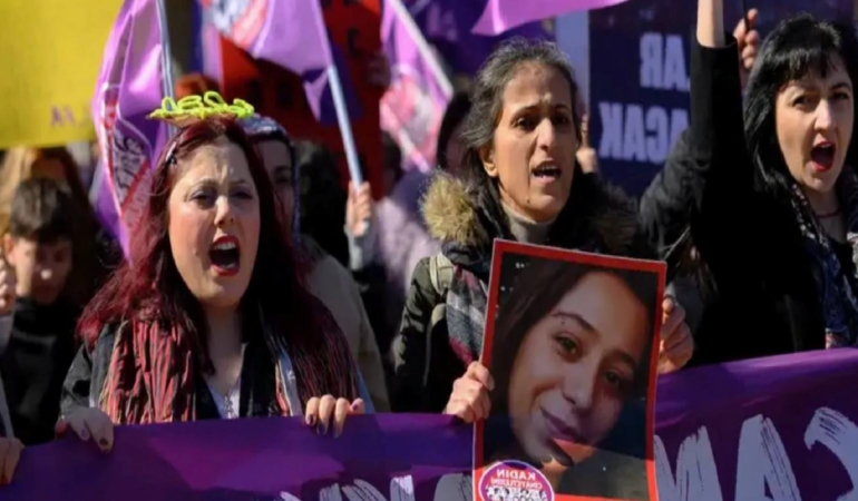 Türkiye’de kadın cinayetleri gölgesinde 8 Mart etkinlikleri