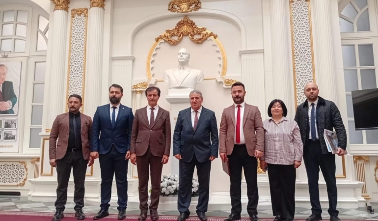 AMEA ile Ardahan Üniversitesi Arasında Bilimsel İş Birliği Güçleniyor