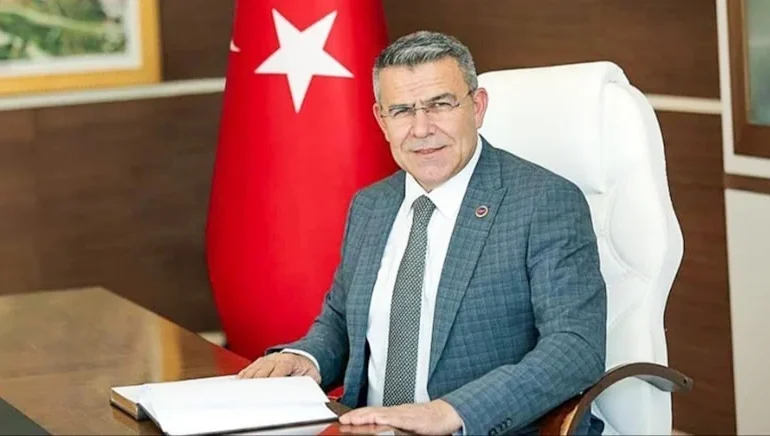 AKP’li başkanın ‘yasak aşk’ skandalı: İhraç ediliyor