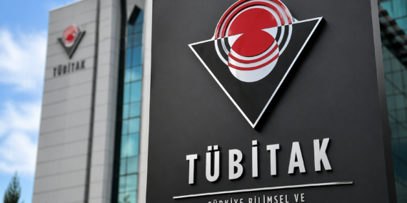 TÜBİTAK’tan dua analizine 3 milyon TL! Tepkiler çığ gibi büyüyor