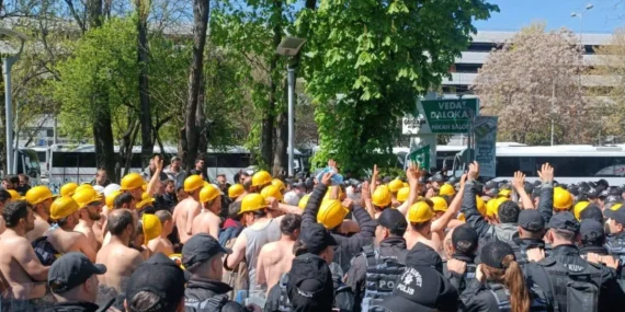 Ankara’da Doruk Madencilik işçilerinin isyanı devam ediyor: Kanımızı emiyorlar!