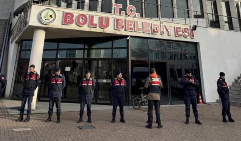 bolu-belediyesine-yeni-operasyon-3-gozalti-karari-daha-VIwSxRdL.jpg