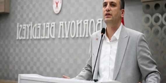 Bornova Belediyesi’nden açıklama: Ömer Eşki ifade vermek üzere davet edildi, gözaltı kararı açıklama ile öğrenildi