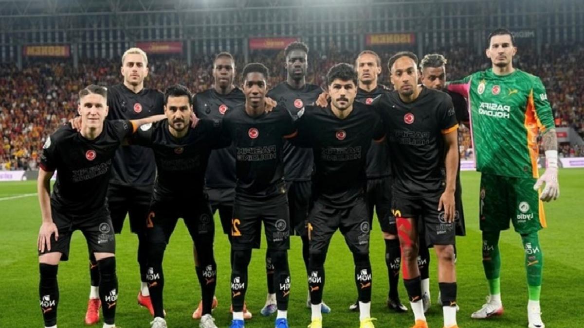 galatasaray-goztepeyi-3-1lik-sonucla-devirdi-PPNLuwMM.jpg