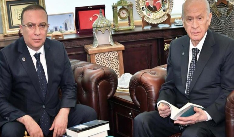 İzzet Ulvi Yönter önce paylaştı sonra sildi! MHP’ye mesaj mı verdi?