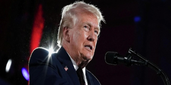 Trump’tan İran’a küfürlü ve ‘Allah”a hamdolsun’ yazılı paylaşım